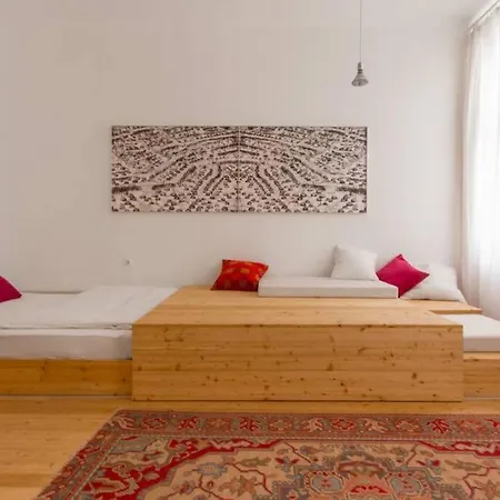 Easy Living In Center +free Parking * Ljubljana