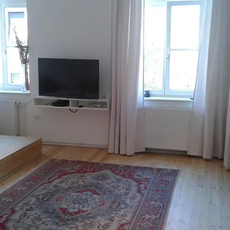 Appartement Easy Living In Center +free Parking